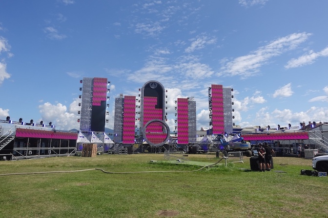 paradise_open_air