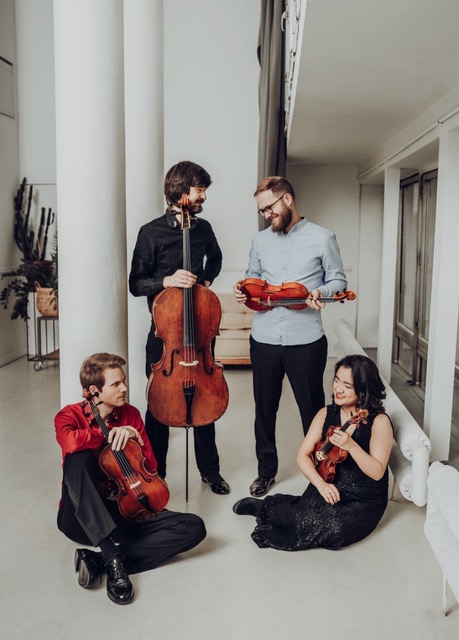 v4_quartet